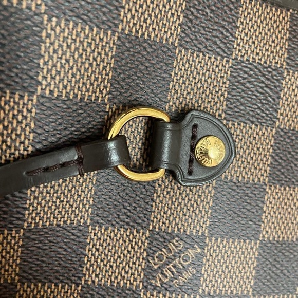 SOLD OUT “””Louis Vuitton Neverfull mm - Picture 4 of 8